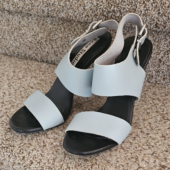 Cute ACNE STUDIOS Tillie Light Blue Leather Strap Stiletto Heel Sandals 39 US8 - Picture 1 of 11